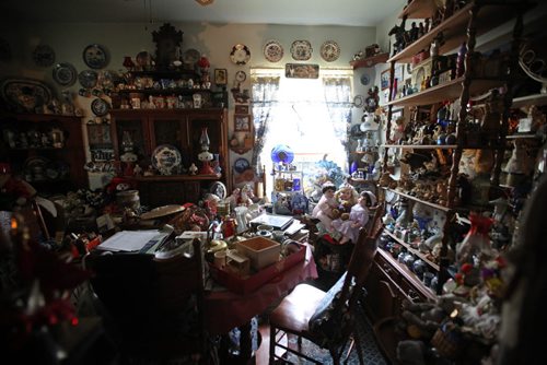 Rozalynde McKibbin is an antique doll collector.  Her home is a museum with over 1000 dolls that she has purchased, been given or she has created herself over her lifetime.   Photo of her dining room meticulously arranged with hundreds upon hundreds of dolls.   See Alex Paul story.  Oct 29, 2015 Ruth Bonneville / Winnipeg Free Press