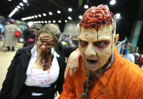 Jody Bergen and brother Glenn show off their zombie-themed costumed at Central Canada Comic Con at RBC Convention Centre Winnipeg on Oct. 31, 2015. Photo by Jason Halstead/Winnipeg Free Press