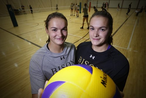 November 3, 2015 - 151103  - Identical twins Josie (L) and Kearney Abbott, new recruits for the 2016-17 University of Manitoba Bisons volleyball team, are photographed at the U of MB during a team practice Tuesday, November 3, 2015.  John Woods / Winnipeg Free Press