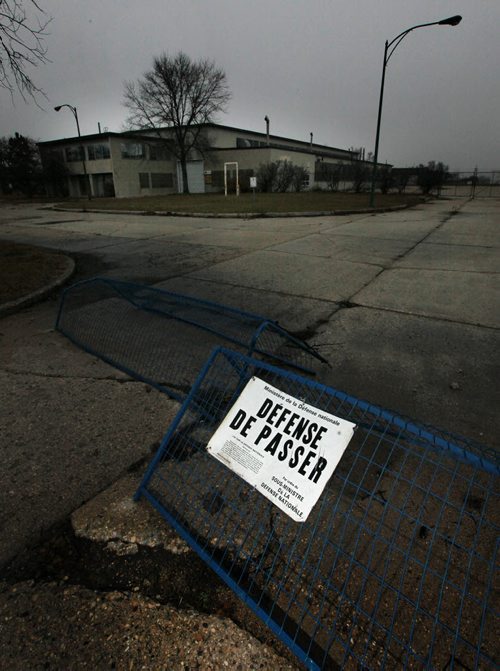 Vacant decaying military infrastructure along Taylor avenue near Grant. See Kapyong stories..... November 4, 2015 - (Phil Hossack / Winnipeg Free Press)