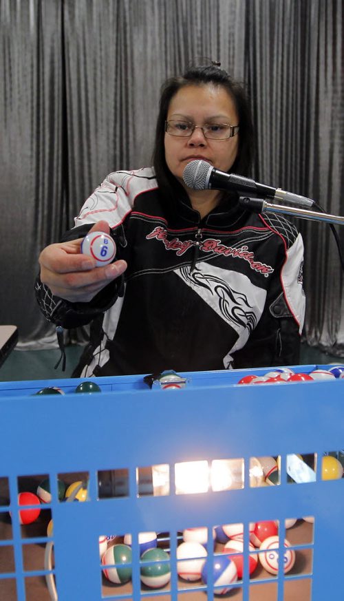 PHOTO PAGE - Weekly Community Bingo hosted by the Manitoba Indigenous Cultural Education Centre Inc. Held weekly on Thursdays starting April 9th, 2015. Held at the Filipino Seniors Group of Winnipeg Cultural Education Centre. BORIS MINKEVICH / WINNIPEG FREE PRESS  NOV 5, 2015