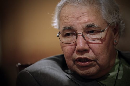 November 17, 2015 - 151117  -  Justice Murray Sinclair, Chair of the  Truth and Reconciliation Commission of Canada, responds to questions about an inquiry into missing women prior to the Duff Roblin Awards at Fort Garry Place Tuesday, November 17, 2015.  John Woods / Winnipeg Free Press