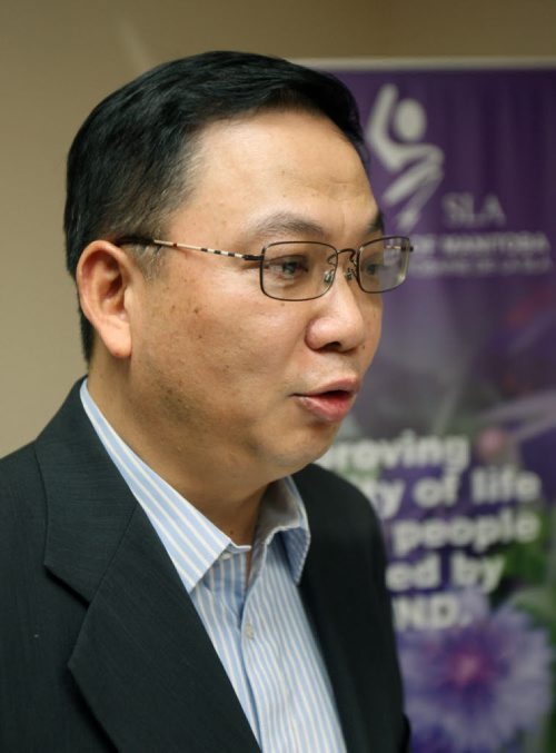 Dr Jimmy Kong at announcement today at ALS Society of Manitoba that his research group has been awarded a 1.6 Million research grant from ALS Canada  - The grant comes from a portion of the funds raised from the ALS bucket challenge funds from one year ago- See Kevin Rollason storyNov 19, 2015   (JOE BRYKSA / WINNIPEG FREE PRESS)