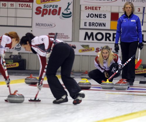 Team Jones vs Team Erika Brown - Curling in Morris, MB at the Dekalb SuperSpiel. BORIS MINKEVICH / WINNIPEG FREE PRESS  NOV 23, 2015