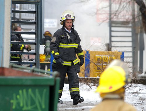 Fire scene on Dufferin. BORIS MINKEVICH / WINNIPEG FREE PRESS  NOV 23, 2015