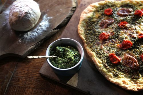 ENT: Recipe swap Pizza dough, pesto pizza topping.   Nov 27, 2015 Ruth Bonneville / Winnipeg Free Press