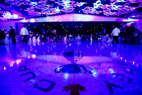 People eat and mingle in the new section of the RBC Convention Centre at a Grey Cup gala dinner in Winnipeg on Saturday, Nov. 28, 2015.   (Mikaela MacKenzie/Winnipeg Free Press)