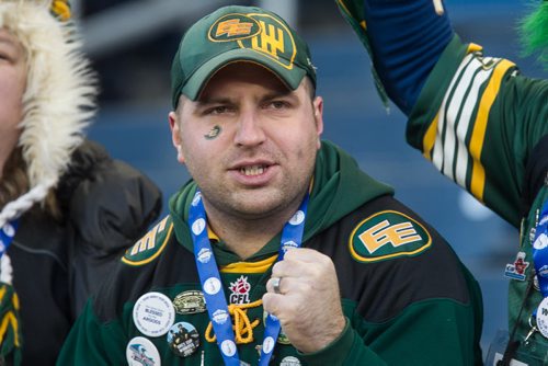 Fans get into the spirit before the Grey Cup championship game against the Edmonton Eskimos and the Ottawa Redblacks in Winnipeg, November 29, 2015. 151129 - Sunday, November 29, 2015 -  MIKE DEAL / WINNIPEG FREE PRESS