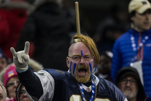 Fans react in the second quater of the Grey Cup championship game against the Edmonton Eskimos and the Ottawa Redblacks in Winnipeg, November 29, 2015. 151129 - Sunday, November 29, 2015 -  MIKE DEAL / WINNIPEG FREE PRESS