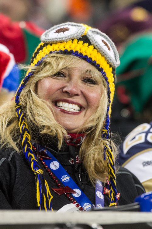 Fans react in the second quater of the Grey Cup championship game against the Edmonton Eskimos and the Ottawa Redblacks in Winnipeg, November 29, 2015. 151129 - Sunday, November 29, 2015 -  MIKE DEAL / WINNIPEG FREE PRESS