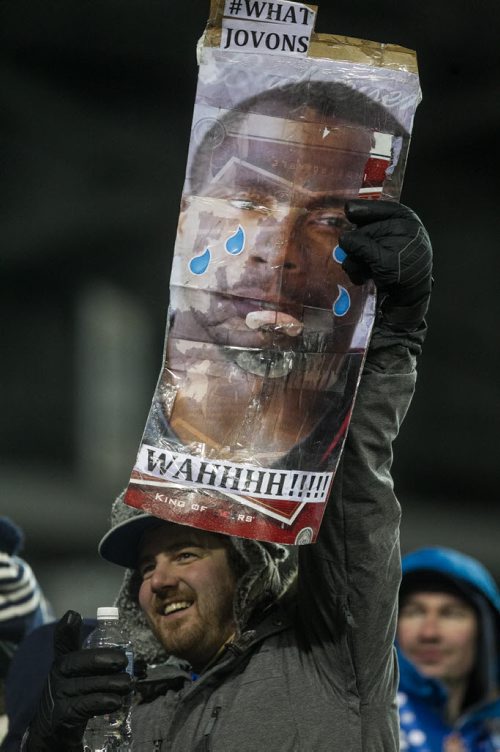 Fans react in the 3rd quarter of the Grey Cup championship game between the Edmonton Eskimos and the Ottawa Redblacks in Winnipeg, November 29, 2015. 151129 - Sunday, November 29, 2015 -  MIKE DEAL / WINNIPEG FREE PRESS