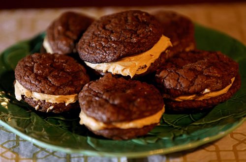 Brownie-Peanut Butter Sandwich Cookies, alison gilmore, food front, Friday, December 4, 2015. (TREVOR HAGAN/WINNIPEG FREE PRESS)