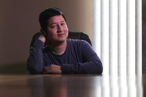 Tuan Huynh, a deaf immigrant from Vietnam who has been helped by an interpreter from REES, a United Way service which helped him in learning American Sign Language and employment services. See Jessica Botelho-Urbanski's story.  Dec 08, 2015 Ruth Bonneville / Winnipeg Free Press
