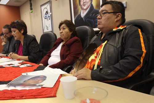 L to R  Chief Cathy Merrick , brother Kelvin McKay, right, and his mother Violet, centre, at news conference talking about their late brother /son Tyson McKay who died of a heart attack June 25, 2015- The Cross Lake Band calling for a inquiry into poor health services on their band  See StoryDec 11, 2015   (JOE BRYKSA / WINNIPEG FREE PRESS)