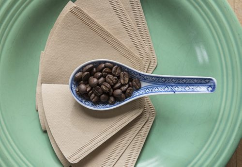 DAVID LIPNOWSKI / WINNIPEG FREE PRESS 151217   Coffee shots to accompany The Home Barista, photographed December 17, 2015.    Wendy King ENT - The Home Barista  This is for the December 30 food front