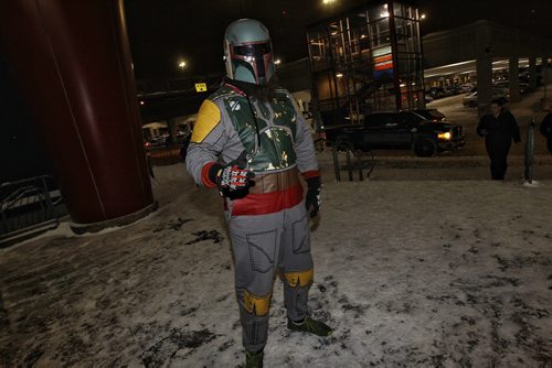 Eric Cliplef as Boba Fett arrives for the 7pm screening of the new Star Wars film, The Force Awakens at the Polo Park Cineplex Thursday.   151217 December 17, 2015 MIKE DEAL / WINNIPEG FREE PRESS