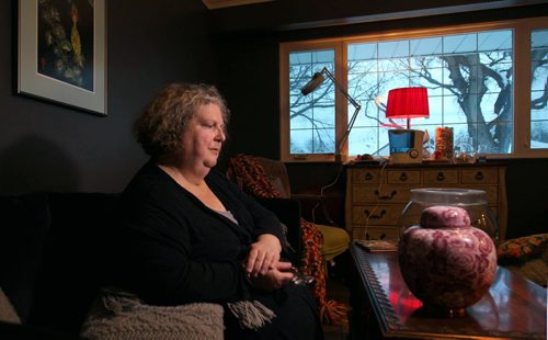 Dana Brenan, daughter of Heather Brenan who was sent home in taxi from Seven Oaks Hospital and collapsed at doorstep, feels some relief after inquest was released Tuesday morning,   See Larry Kusch story.  Dec 29, 2015 Ruth Bonneville / Winnipeg Free Press