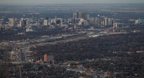 Winnipeg skyline aerial photos for the Red, Assiniboine, La Salle, and Seine River Project. Pembina Hwy to the left and the Rapid Transit corridor in the centre of the image. 151026 - Monday, October 26, 2015 -  MIKE DEAL / WINNIPEG FREE PRESS