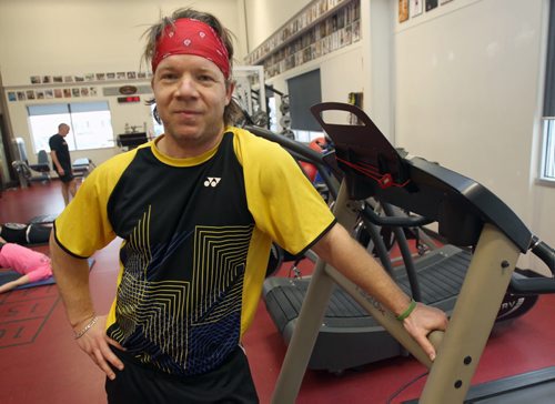 Winnipeg Free Press reporter Geoff Kirbyson at Aspire Fitness  - See  Geoff Kirbyson Story- Jan 07, 2016   (JOE BRYKSA / WINNIPEG FREE PRESS)