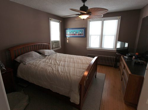 Master Bedroom, 490 Kingsway in Crescentwood, See Todd's story.  January 11, 2016 - (Phil Hossack / Winnipeg Free Press)