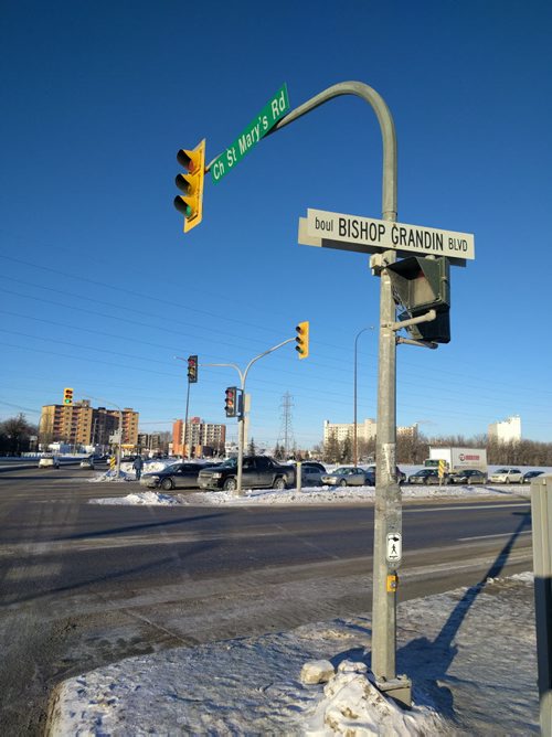 The intersection of Bishop Grandin and St. Marys which was listed by MPI as one of the worst intersections for vehicle accidents in 2015. David Lipnowski / Winnipeg Free Press