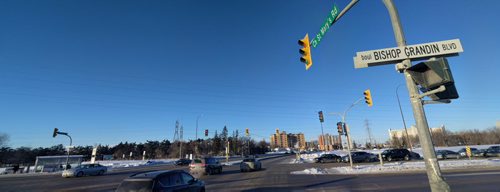 The intersection of Bishop Grandin and St. Marys which was listed by MPI as one of the worst intersections for vehicle accidents in 2015. David Lipnowski / Winnipeg Free Press