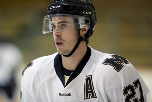 Manitoba Bisons' Jordan DePape, during warmup at the University of Manitoba, Friday, January 15, 2016. (TREVOR HAGAN/WINNIPEG FREE PRESS)