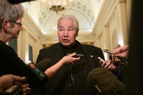 Justice Murray Sinclair talks to the media after celebration of the life of  The Honourable Howard Pawley  at the Manitoba Legislature Saturday during memorial service. See Alex Paul story.  Jan 23, 2016 Ruth Bonneville / Winnipeg Free Press