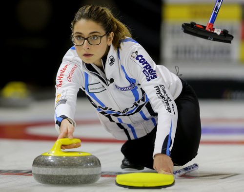 Shannon Blanchard throws a shot during the 2 vs 2 playoff game during the 2016 Scotties Tournament of Hearts in Beausejour, Saturday, January 23, 2016. (TREVOR HAGAN/WINNIPEG FREE PRESS)