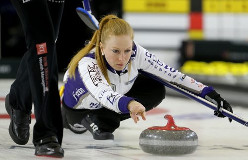 Kristy McDonald throws her shot during the 1 vs 1 playoff game during the 2016 Scotties Tournament of Hearts in Beausejour, Saturday, January 23, 2016. (TREVOR HAGAN/WINNIPEG FREE PRESS)