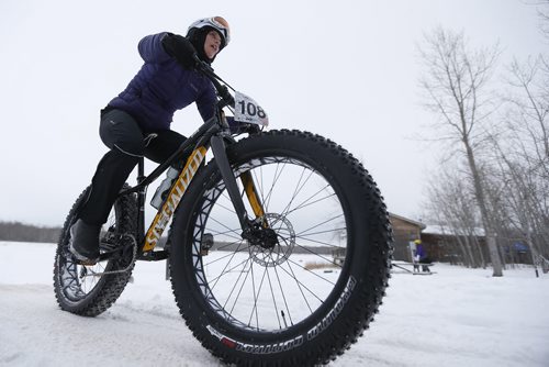 January 24, 2016 - 160124  -  Carla Macmillan competes in the Winnipeg Whyteout Fat Bike Race at Fort Whyte Alive Sunday, January 24, 2016. This is  Manitobas first endurance fat bike-only race.   John Woods / Winnipeg Free Press