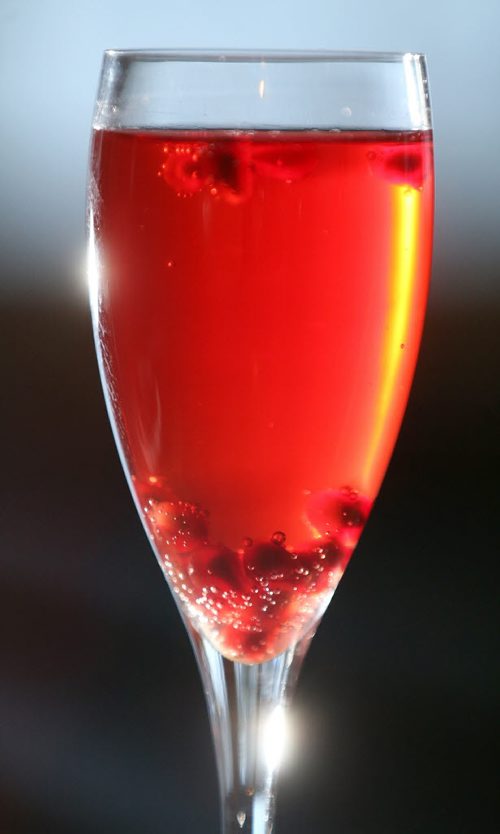 Prosecco and Pomegranate Cocktail. Recipe Swap, Friday, February 5, 2016. (TREVOR HAGAN/WINNIPEG FREE PRESS)