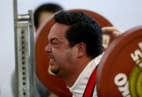 Mark Colley competes in the squat discipline during the Manitoba Powerlifting Association event at the Brickhouse Gym, Saturday, February 6, 2016. The event was 3 events, bench press, squat and deadlift. (TREVOR HAGAN/WINNIPEG FREE PRESS)