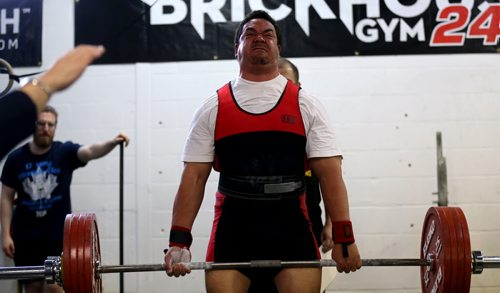 Mark Colley competes in the squat discipline during the Manitoba Powerlifting Association event at the Brickhouse Gym, Saturday, February 6, 2016. The event was 3 events, bench press, squat and deadlift. (TREVOR HAGAN/WINNIPEG FREE PRESS)