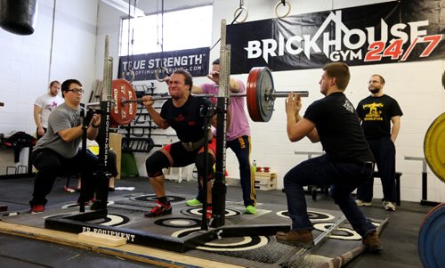 Oladele Akano competes in the squat during the Manitoba Powerlifting Association event at the Brickhouse Gym, Saturday, February 6, 2016. The event was 3 events, bench press, squat and deadlift. (TREVOR HAGAN/WINNIPEG FREE PRESS)