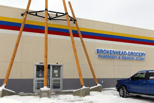 Exterior of Brokenhead Grocery on Brokenhead Ojibway Nation, Highway 59, about 40 minutes northeast of Winnipeg, is going to open tomorrow. BORIS MINKEVICH / WINNIPEG FREE PRESS February 8, 2016