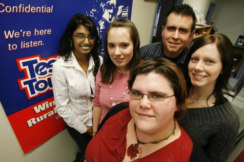 John Woods / Winnipeg Free Press / February 16, 2008 - 080216  - Teen Touch volunteers (LtoR) Cyndi Kirupakaran, Breanne Armstrong, Kelly Harrison, Jon Burgoyne and Kristy Legault pose for a picture in the Teen Touch office Saturday February 16, 2008.  ***** For Volunteer Column *****