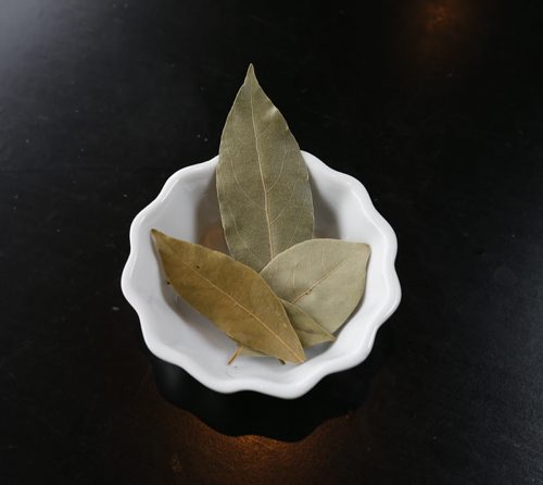 Bay leaves are one of the ingredients in the recipe for Traditional Green Pea Soup.This was prepared at the Marion Street Eatery. Bart Kives story Wayne Glowacki / Winnipeg Free Press Feb.11 2016