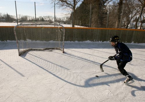 JOE BRYKSA / WINNIPEG FREE PRESS Manitou, Manitoba, Max Jago, 10 yrs plays hockey at the Pembina Manitou outdoor rink, February 16, 2016.( See Randy Turner rural hockey rinks 49.8 story)