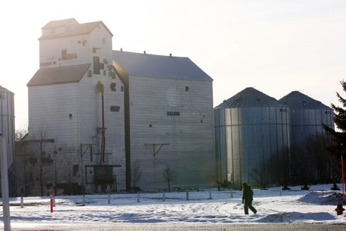 JOE BRYKSA / WINNIPEG FREE PRESSBaldur, Manitoba , Downtown Baldur, Manitoba, February 16, 2016.( See Randy Turner rural hockey rinks 49.8 story)