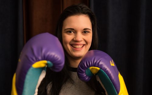 MIKE DEAL / WINNIPEG FREE PRESS Calli Vanderaa, 17, has taken up boxing since she was shot last year. See Gord Sinclair story 160217 - Wednesday, February 17, 2016