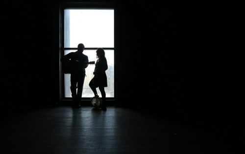 TREVOR HAGAN / WINNIPEG FREE PRESS JD Edwards and Cara Luft, The Small Glories, part of the Exchange Sessions at Millennium Centre, Tuesday, February 23, 2016.