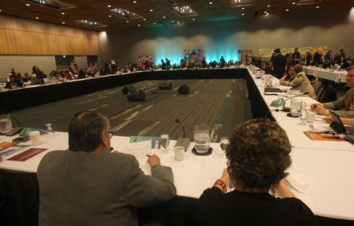 JOE BRYKSA / WINNIPEG FREE PRESS  Hundreds participated at the Second National Roundtable on Missing and Murdered Indigenous Women and Girls in Winnipeg Feb 26, at the RBC Convention Centre  February 26, 2016.( See Bill Redekop story)