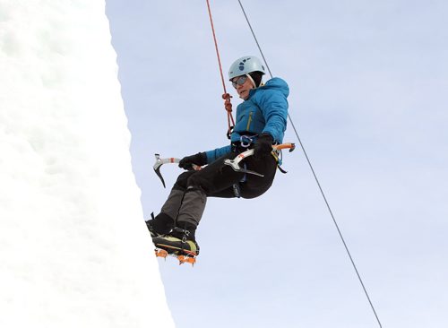 JASON HALSTEAD / WINNIPEG FREE PRESS  Thérèse Dubé climbs on Feb. 27, 2016 at the ice-climbing tower at Club d'Escalade de Saint-Boniface. (See Scott Billeck Training Basket column)