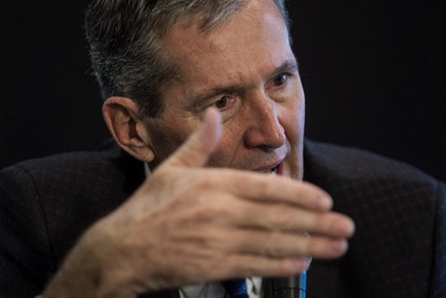 MIKE DEAL / WINNIPEG FREE PRESS Opposition leader Brian Pallister is interviewed by the Winnipeg Free Press Editorial Board at the NewsCafe Thursday morning. 160310 - Thursday, March 10, 2016