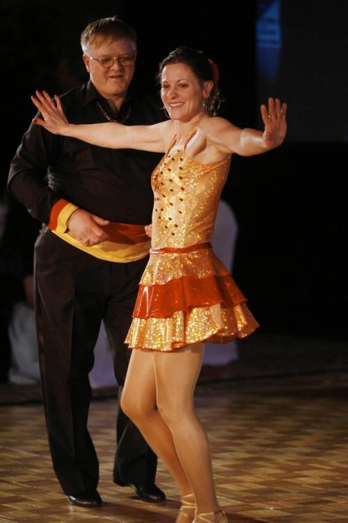 John Woods / Winnipeg Free Press / February 29, 2008- 080229  - Ashley Prest and Evan Chrisp dance at  Dancing with Celebrities at the Delta Friday February 29/08.
