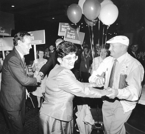 WAYNE GLOWACKI / WINNIPEG FREE PRESS  Sharon Carstairs with Federal Liberal leader Jean Chretien. April 19, 1988.  1988 Manitoba Provincial Election