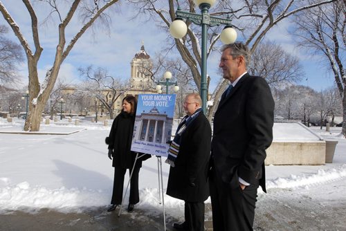 BORIS MINKEVICH / WINNIPEG FREE PRESS PC Leader Brian Pallister, right, at a press conference this morning behind the leg. Photo taken March 17, 2016