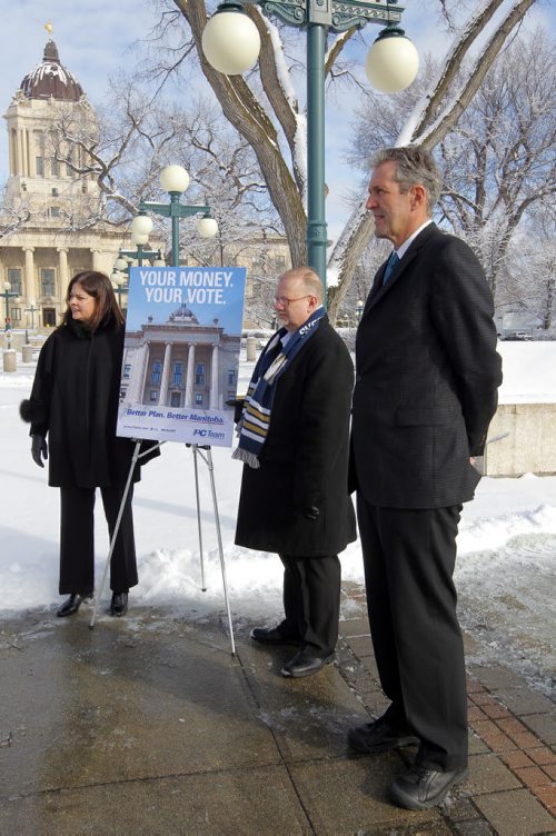 BORIS MINKEVICH / WINNIPEG FREE PRESS PC Leader Brian Pallister, right,  at a press conference this morning behind the leg. Photo taken March 17, 2016