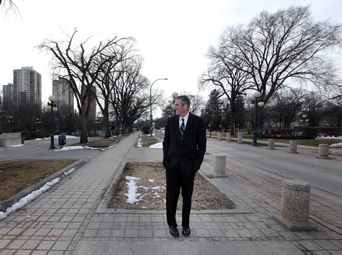 PHIL HOSSACK / WINNIPEG FREE PRESS Conservative leader Brian Pallister waits for his ride after commenting on the Federal Budget Tuesday afternoon. See story. March 22, 2016